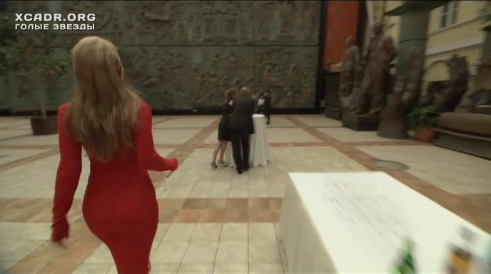 Секси Даша Чаруша В Красном Платье – Холодный Фронт 2023