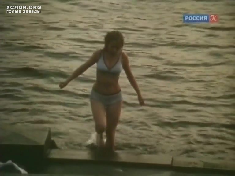 Полностью Голая Анна Молчанова – Дожди В Океане 1994