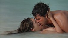 5. Секс с Келли Брук на берегу океана – Секс ради выживания
