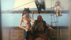 2. Обнаженная Моник Габриэль развлекается с пиратом – Чёрная Венера