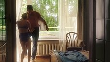 1. Секс сцена с Викторией Толстогановой – Выше неба (2019)