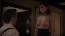 Секс сцена с Лиззи Каплан