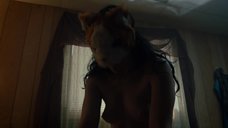Прерванный секс с проституткой в маске
