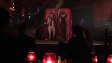 2. Секс с Марией Лапьедрой на сцене – Американские горки