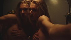 12. Секс кадры с Сидни Свини – Эйфория (2019)