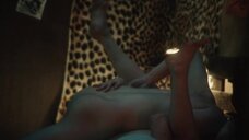 10. Секс сцена с Сидни Чендлер – Пистолет