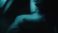 9. Секс сцена с Сидни Чендлер – Пистолет