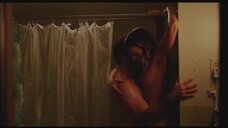 Секс сцена с Эбби Ли в душе