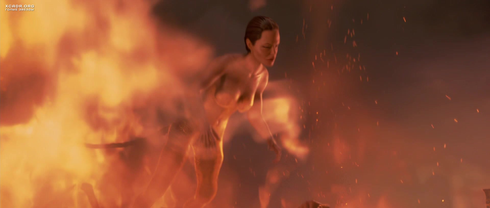 Naked Angelina Jolie In The Picture Beowulf